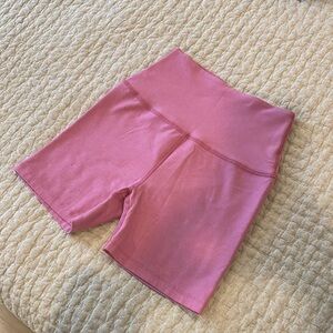 Beyond Yoga Pink Bike Shorts 5”